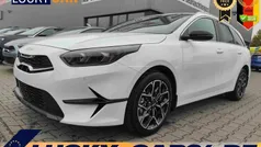 Perlweiß Neu 2024 Kia Ceed Sportswagon 3 Kombi | 24.240 € (Guter Preis)