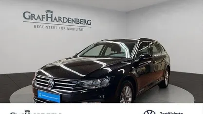 Schwarz Gebraucht 2023 VW Passat Business Kombi | 22.888 € (Fairer Preis)