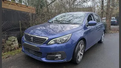 Gebraucht Peugeot 308 131 PS (96 kW) 2019 Limousine
