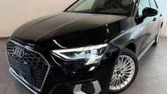 Schwarz Gebraucht 2021 Audi A3 Sportback Sport Limousine | 25.450 € (Fairer Preis)