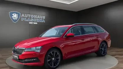 Gebraucht Skoda Superb Ambition 190 PS (139 kW) 2019 Velvet rot Limousine