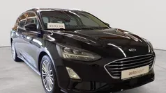 Obsidianschwarz metallic Gebraucht 2022 Ford Focus Titanium X Kombi | 11.290 € (Fairer Preis)