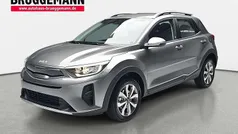 Astrograu metallic Neu 2025 Kia Stonic Vision SUV | 21.490 € (Fairer Preis)