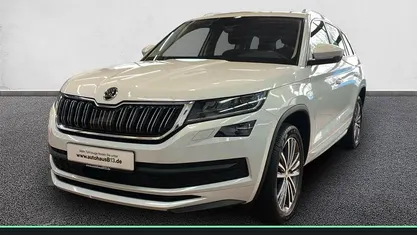 Gebraucht Skoda Kodiaq LAURIN & KLEMENT 190 PS (139 kW) 2021 Moonweiß perleffekt SUV
