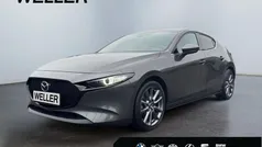 Grau Gebraucht 2021 Mazda 3 Selection Kleinwagen | 18.880 € (Guter Preis)