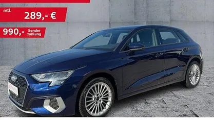 Gebraucht Audi A3 Ambiente 110 PS (80 kW) 2020 Navarrablau metallic Limousine