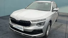 Grau Gebraucht 2025 Skoda Kamiq Selection SUV | 25.995 € (Fairer Preis)