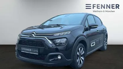Lackierung schwarz perla nera/metallic klarlack Gebraucht 2024 Citroën C3 PureTech Limousine | 15.790 € (Fairer Preis)