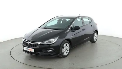 Schwarz Gebraucht 2018 Opel Astra Edition Limousine | 10.700 € (Guter Preis)