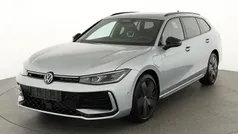 Gebraucht 2025 VW Passat R-line Kombi | 49.875 € (Guter Preis)