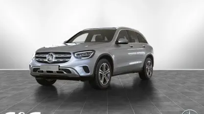 Gebraucht Mercedes GLC220 194 PS (142 kW) 2022 Hightechsilber metallic SUV