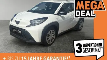 Gebraucht Toyota Aygo Business Edition 72 PS (52 kW) 2024 Weiß Kleinwagen