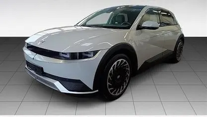 Cyber grey Gebraucht 2024 Hyundai Ioniq 5 Techniq SUV | 34.480 € (Guter Preis)