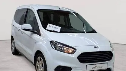 Gebraucht Ford Tourneo Courier Trend 101 PS (74 kW) 2020 Frostweiß Van / Kleinbus
