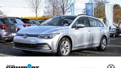Gebraucht 2023 VW Golf VIII Life Kombi | 24.822 € (Fairer Preis)