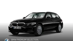 Schwarz Gebraucht 2022 BMW 318 Advantage Kombi | 23.998 € (Superpreis)