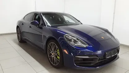 Gebraucht Porsche Panamera 4 Platinum Edition 330 PS (242 kW) 2022 Enzianblau metallic Kleinwagen
