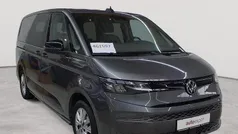 Indiumgrau metallic Gebraucht 2023 VW Multivan Van | 39.490 € (Superpreis)