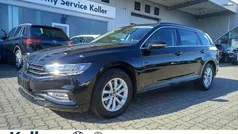 Schwarz Gebraucht 2023 VW Passat Kombi | 26.970 € (Fairer Preis)