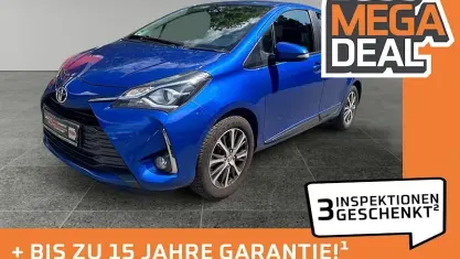 Gebraucht Toyota Yaris Club 111 PS (81 kW) 2019 Blau Limousine