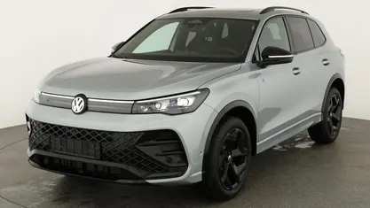 Neu VW Tiguan R-line 193 PS (141 kW) 2026 Oyster silver metallic SUV