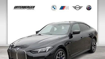 Schwarz Neu 2025 BMW i4 Shadowline Limousine | 55.790 € (Fairer Preis)