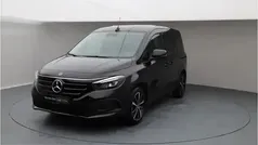 Mercedes EQT200