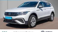 Pure white Gebraucht 2024 VW Tiguan Allspace Life SUV | 37.980 € (Fairer Preis)