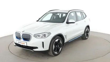 Gebraucht BMW iX3 Impressive 210 kW (286 PS) 2021 Weiß SUV