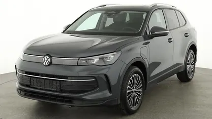 Gebraucht 2025 VW Tiguan Life SUV | 48.445 € (Superpreis)