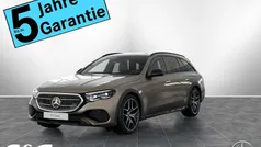 Gebraucht 2025 Mercedes E220 Avantgarde Kombi | 79.549 €