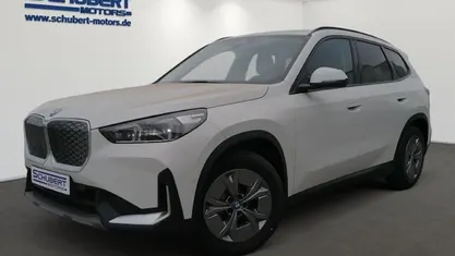 Gebraucht 2025 BMW iX1 Comfort Edition SUV | 48.500 € (Superpreis)