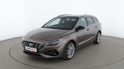 Używany Hyundai i30 Prime 136 KM (100 kW) 2021 Złoty Kombi