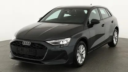 Neu Audi A3 150 PS (110 kW) 2025 Manhattan grau metallic Limousine