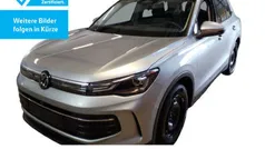 Schwarz Gebraucht 2024 VW Tiguan Life SUV | 33.890 € (Fairer Preis)