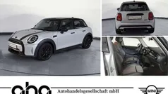 Weiß Gebraucht 2022 Mini Cooper Kleinwagen | 21.930 € (Fairer Preis)