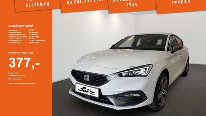 Nevada weiss Gebraucht 2024 Seat Leon FR Limousine | 26.499 € (Fairer Preis)