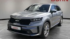 Grau Gebraucht 2022 Kia Sorento Platinum SUV | 39.990 € (Fairer Preis)