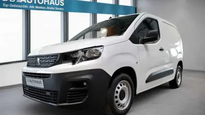 Second-hand Peugeot Partner Premium 131 CP (96 kW) 2022 Alb Monovolum
