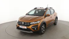 Orange Gebraucht 2021 Dacia Sandero Comfort Kleinwagen | 14.740 € (Fairer Preis)