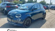 Grün Gebraucht 2021 Fiat 500e Icon Limousine | 17.990 € (Fairer Preis)