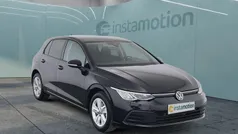 Schwarz Gebraucht 2023 VW Golf VIII Life Limousine | 26.570 € (Fairer Preis)