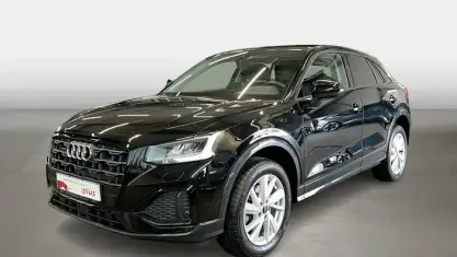Używany Audi Q2 Advanced 190 KM (139 kW) 2025 Czarny SUV