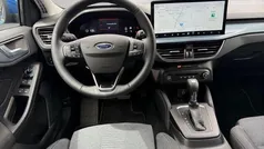 Blau Gebraucht 2024 Ford Focus Limousine | 27.950 € (Fairer Preis)