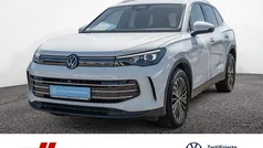Weiss / pure white Gebraucht 2024 VW Tiguan Elegance SUV | 37.880 € (Fairer Preis)