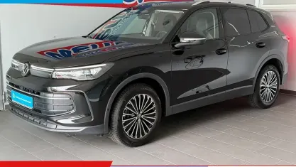 Gebraucht VW Tiguan Goal 150 PS (110 kW) 2025 Schwarz SUV