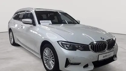 Gebraucht BMW 330e Luxury Line 184 PS (135 kW) 2021 Kombi