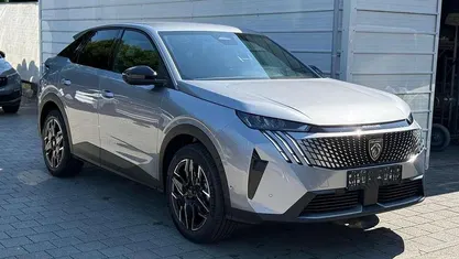 Gebraucht 2025 Peugeot 3008 Allure SUV | 31.690 € (Superpreis)