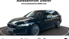 Ebony schwarz Gebraucht 2024 Skoda Superb LAURIN & KLEMENT Kombi | 43.440 € (Fairer Preis)