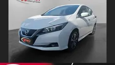 Weiß white (s) (weiss) Gebraucht 2021 Nissan Leaf Acenta Kleinwagen | 11.998 € (Fairer Preis)